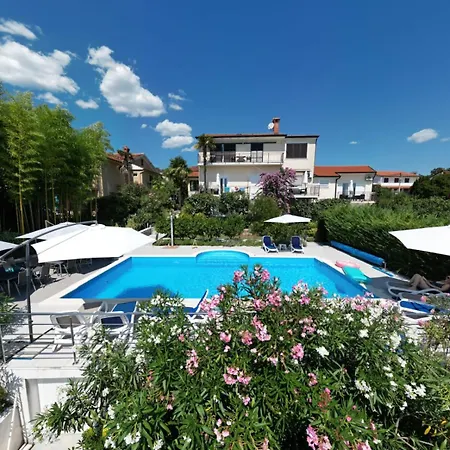 Garden Apartment